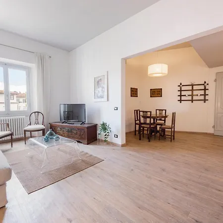 Vecchia Apartment, Free Parking * Florence