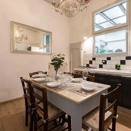 Vecchia Apartment, Free Parking *