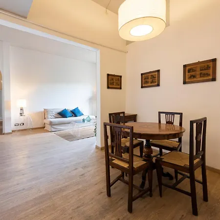 Vecchia Apartment, Free Parking * Florence